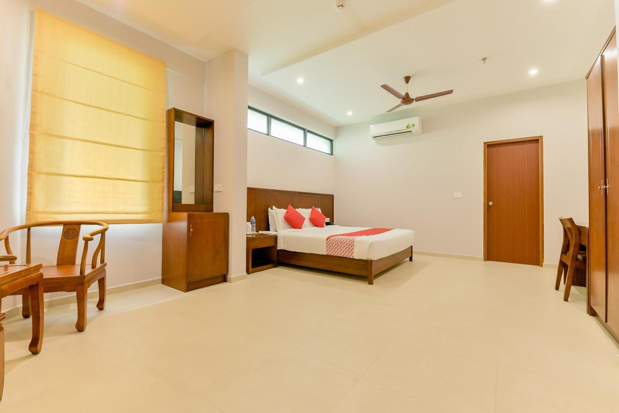 Super Townhouse Edassery Blue Bells Hotel Angamali
